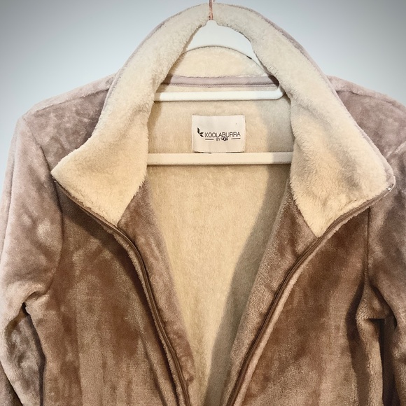 New Women’s Koolaburra by UGG Jacket Full Zip Sherpa Lined Long Length Tan XS - Picture 2 of 9